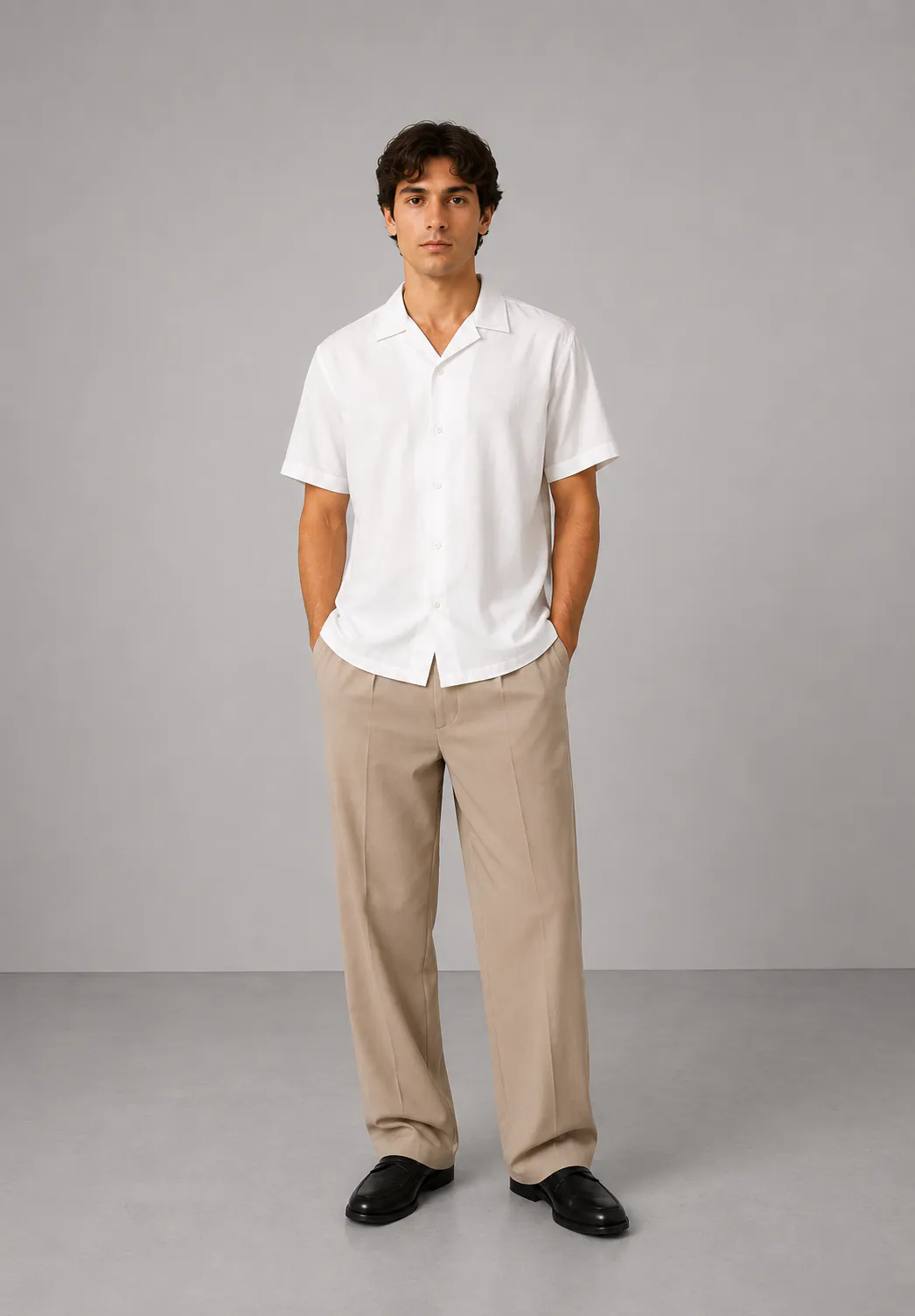 Aesthetik Lumino Cove Shirt i Ivory White set forfra på model